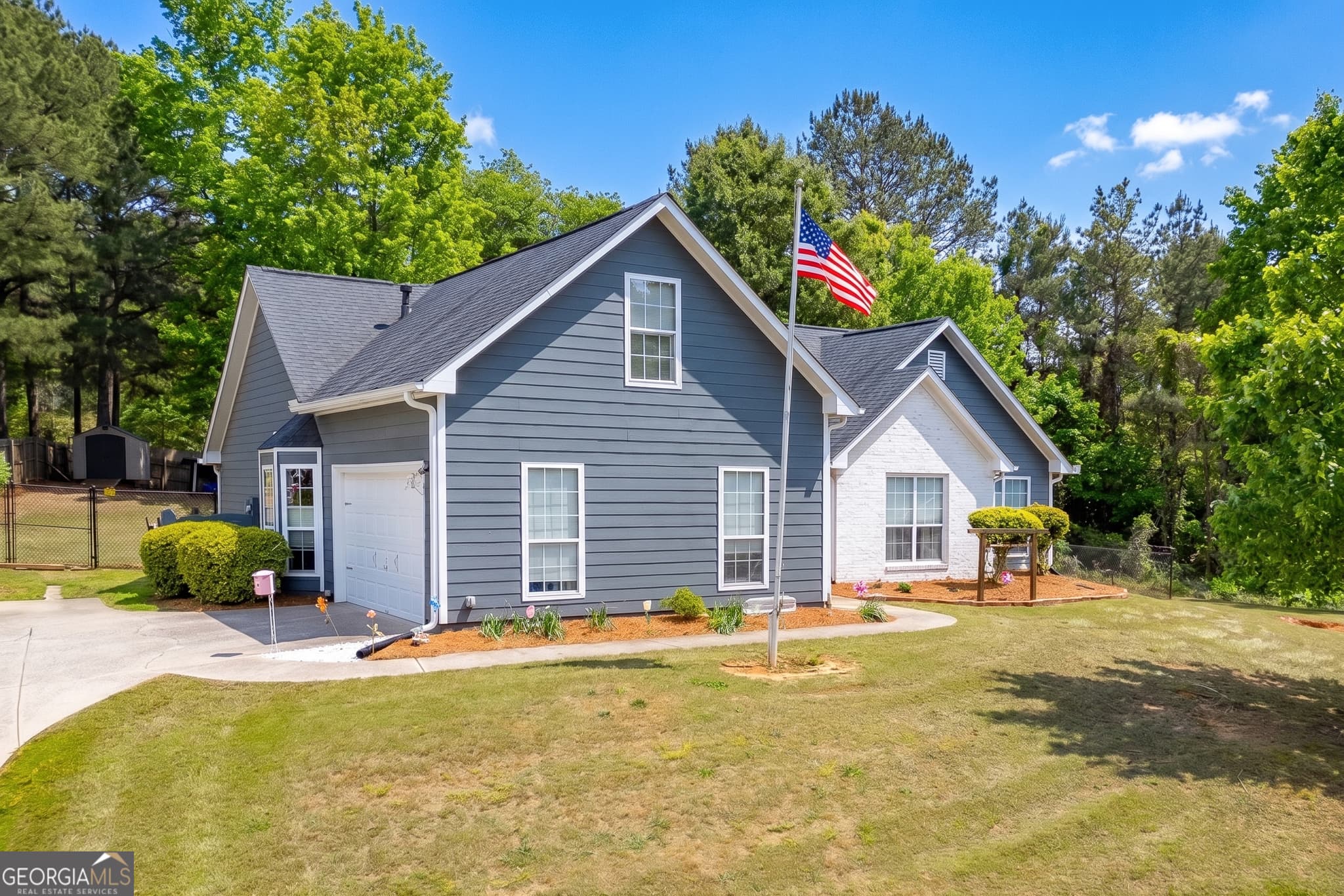 4 bedroom, 2 bathroom, 2,134 sq ft single family residence sold at 1413 Armende Circle, Dacula, GA 30019