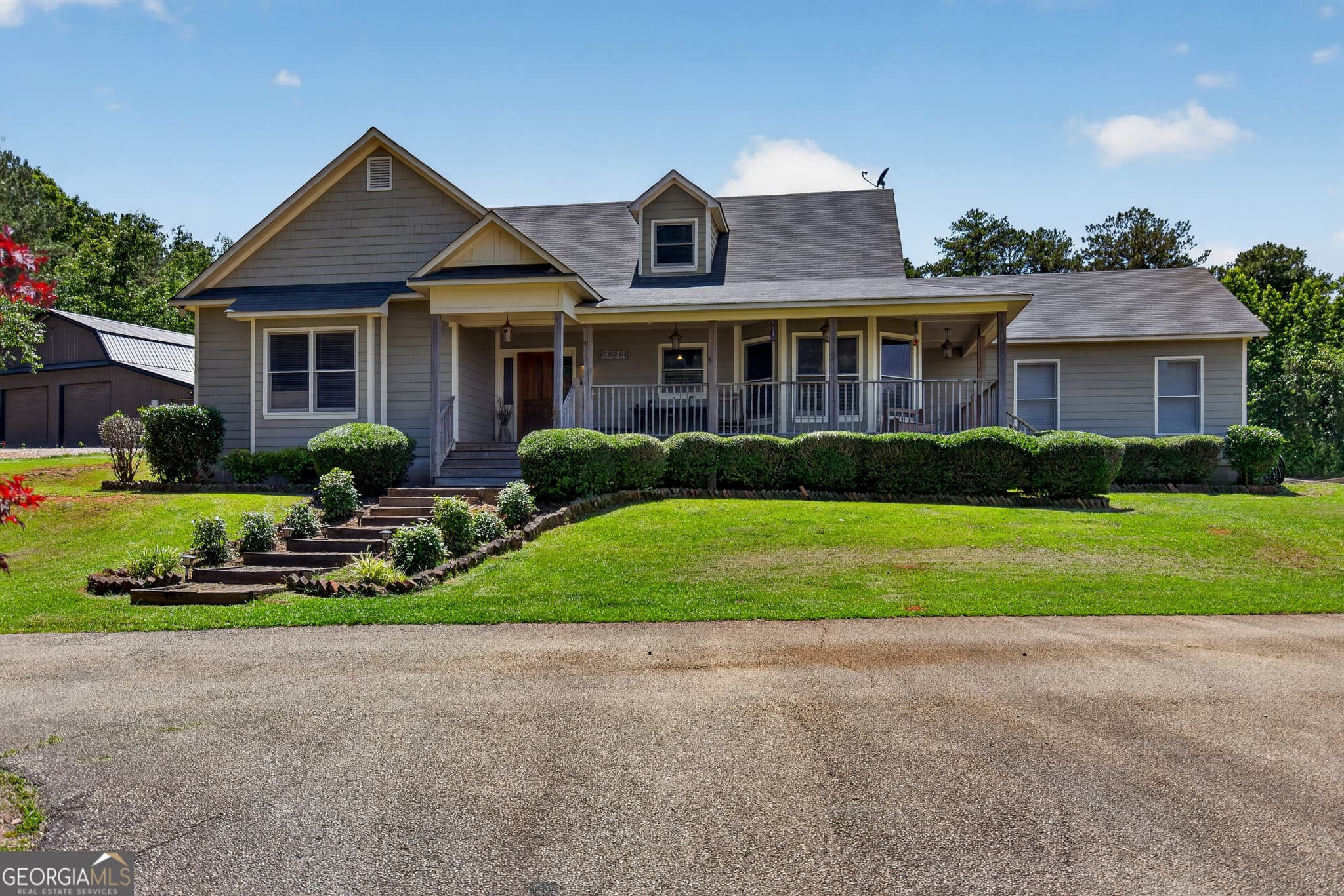 3 bedroom, 2 bathroom, 1,669 sq ft single family residence sold at 2584 Salem Road, Pine Mountain, GA 31822