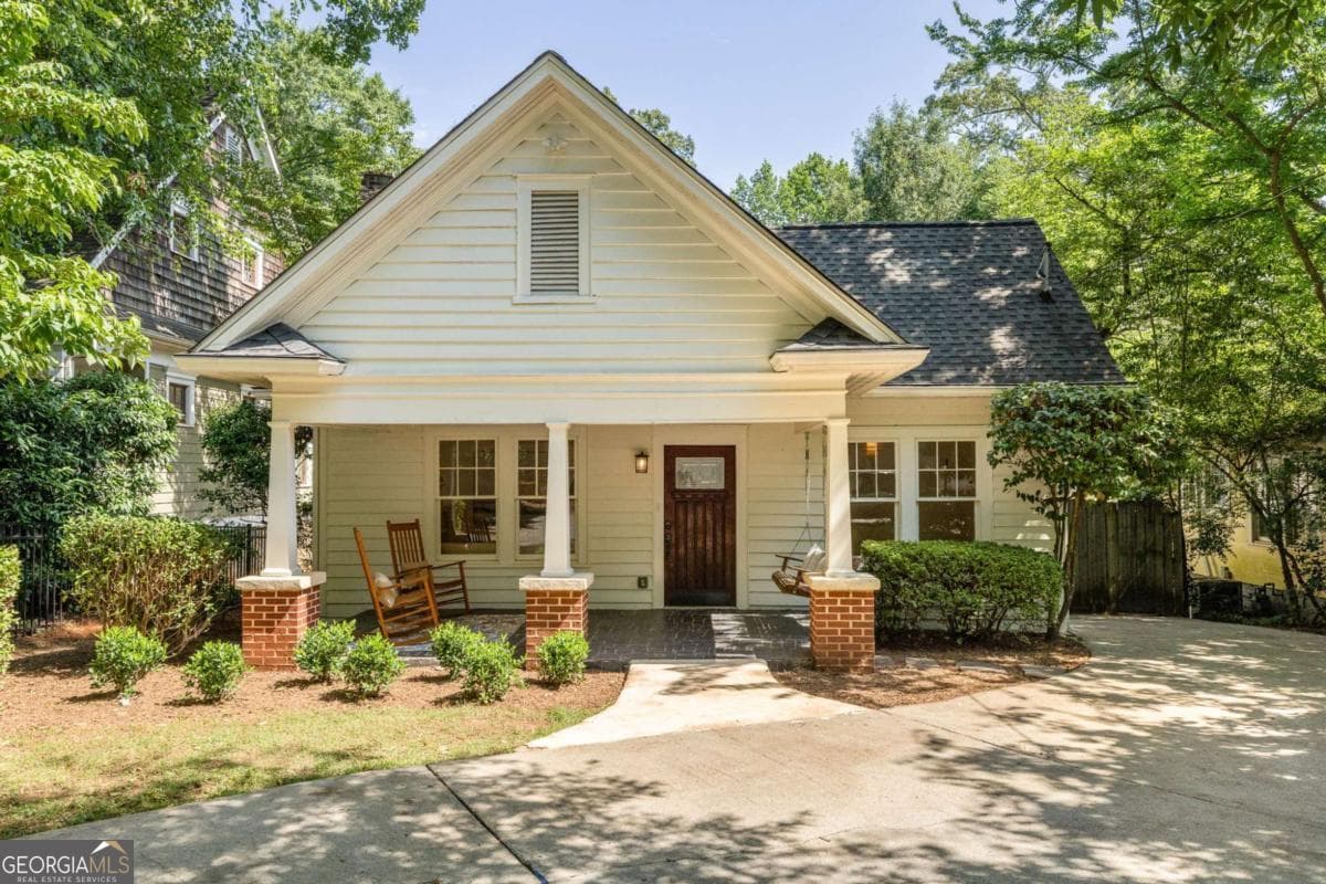 4 bedroom, 3 bathroom, 2,488 sq ft single family residence sold at 1810 Marlbrook Drive, Atlanta, GA 30307