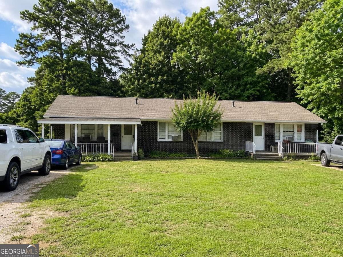 multi family,duplex sold at 260 Elks Street, Winder, GA 30680