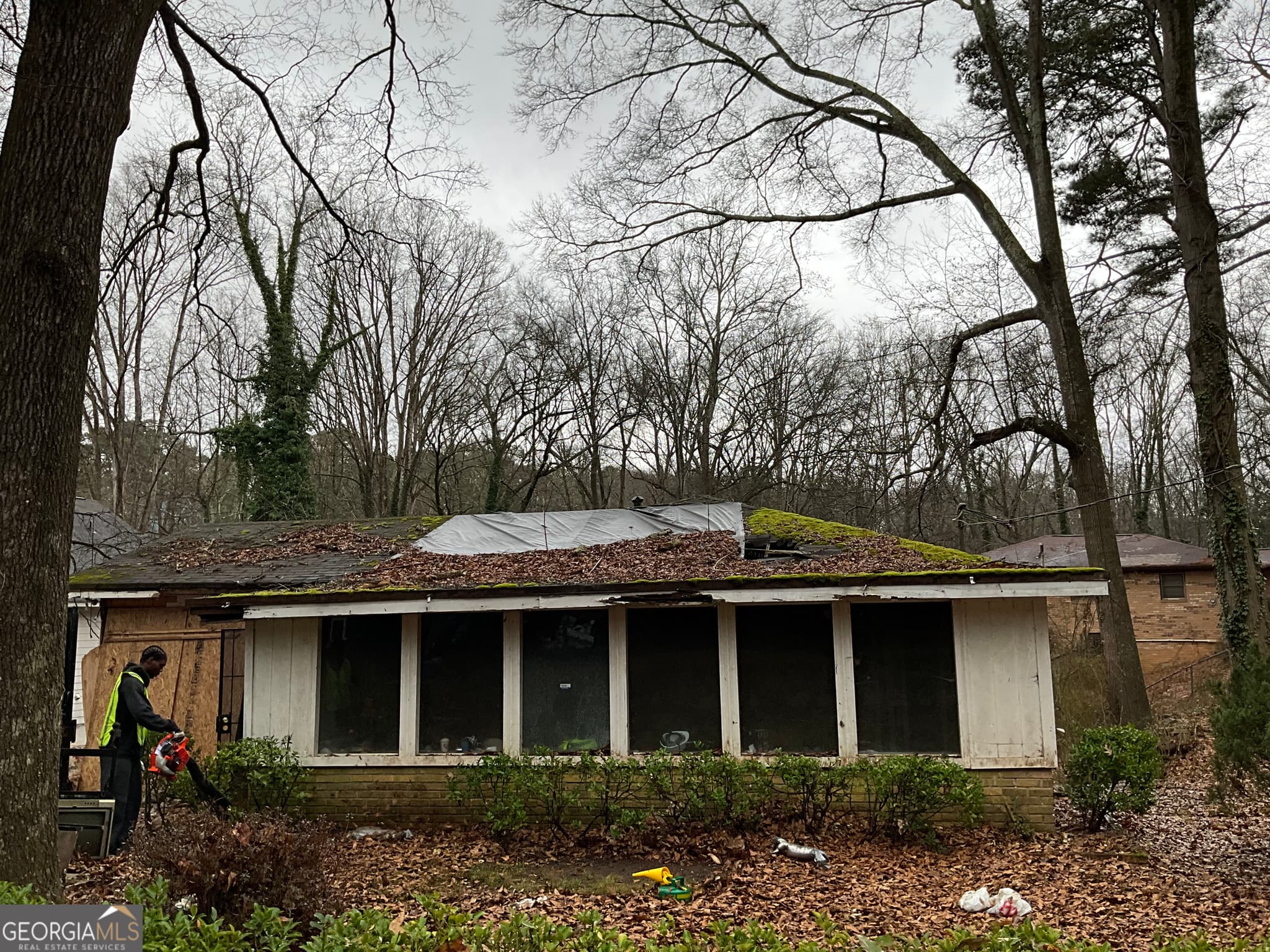 3 bedroom, 1 bathroom, 2,369 sq ft single family residence sold at 2462 Main Street, Atlanta, GA 30308