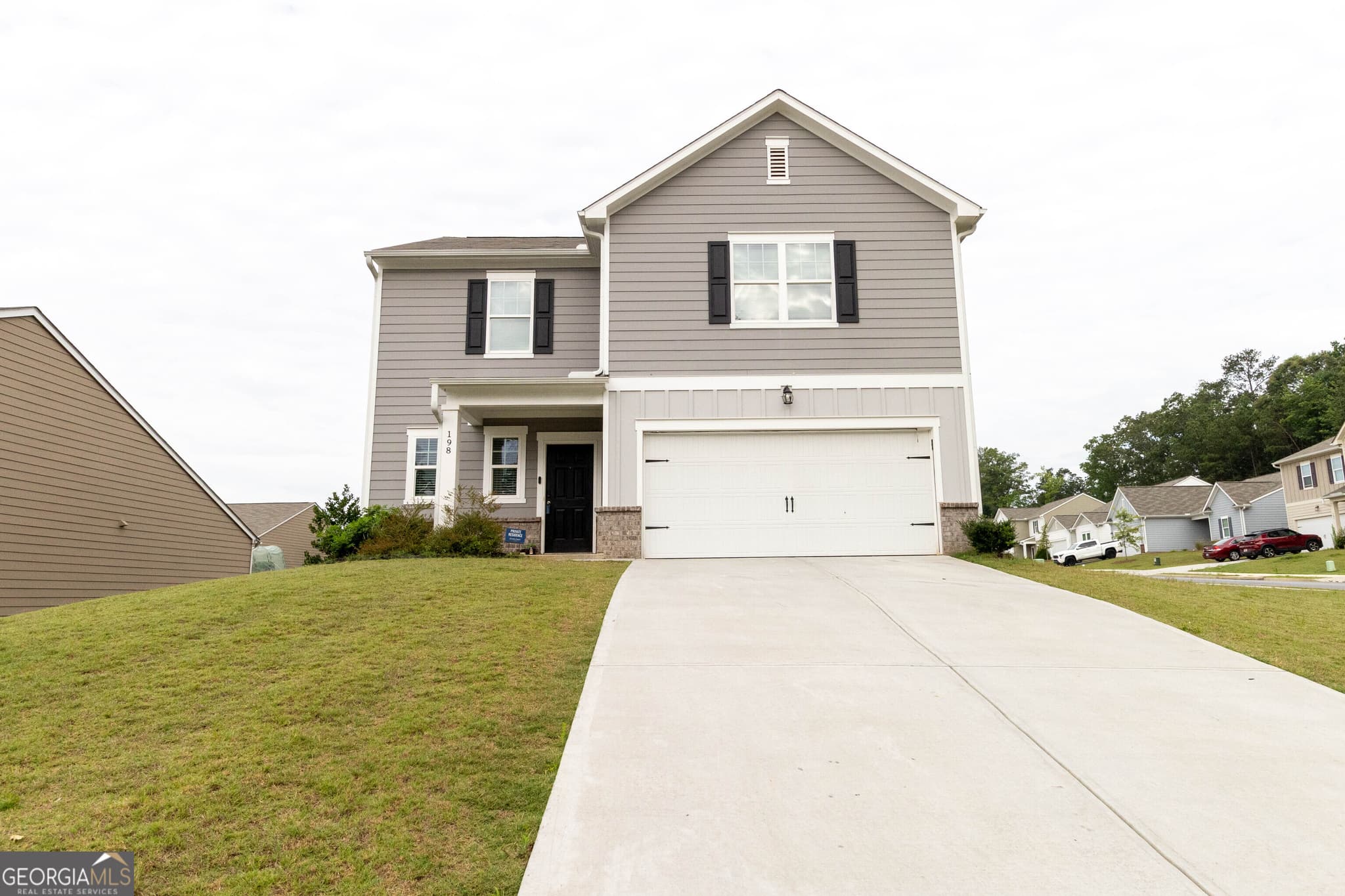 4 bedroom, 2.5 bathroom, 1,870 sq ft single family residence for sale at 198 Colbury Street, Villa Rica, GA 30180