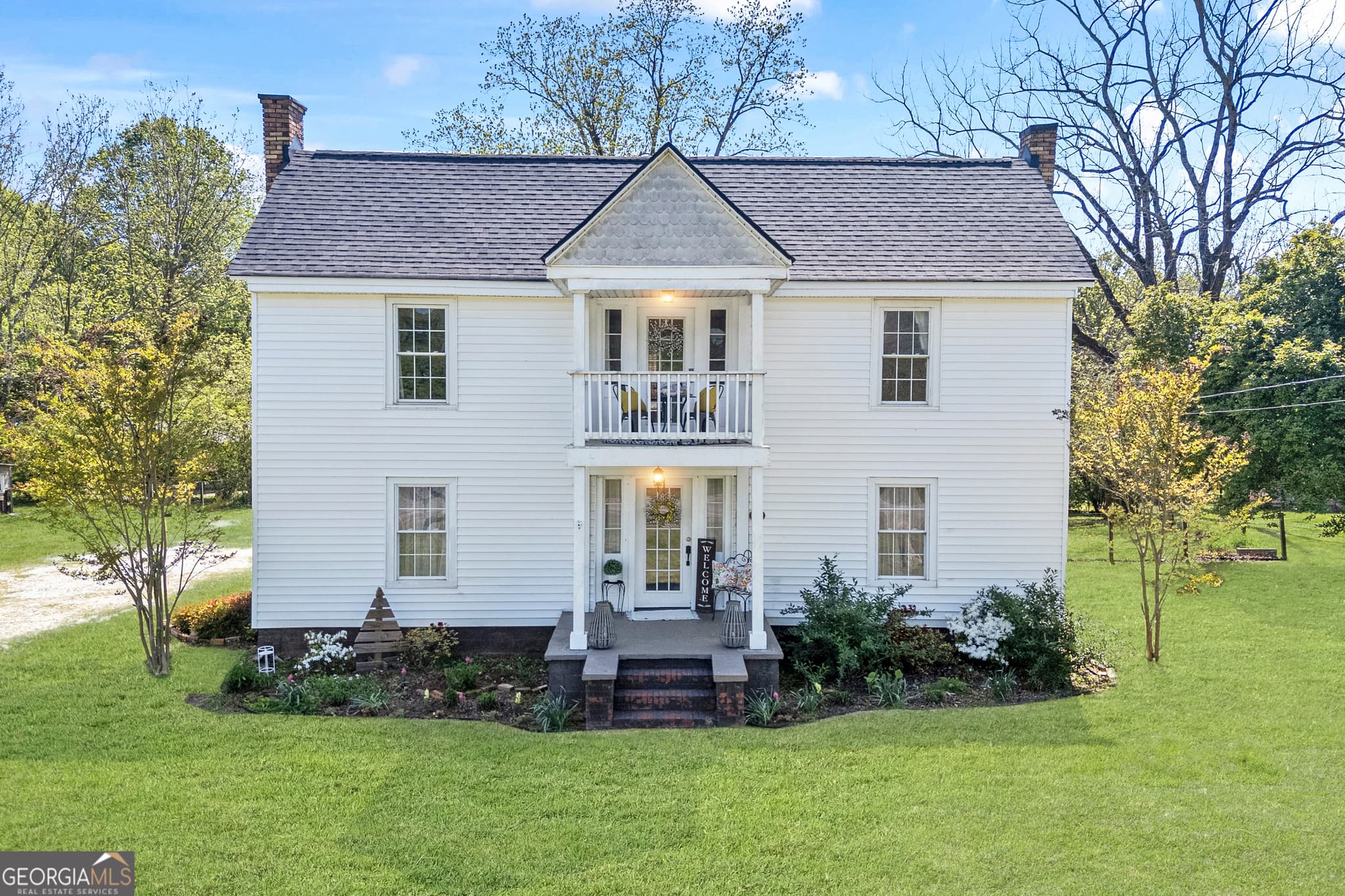 5 bedroom, 3.5 bathroom, 3,032 sq ft single family residence sold at 4186 Historic Highway 17, Martin, GA 30557