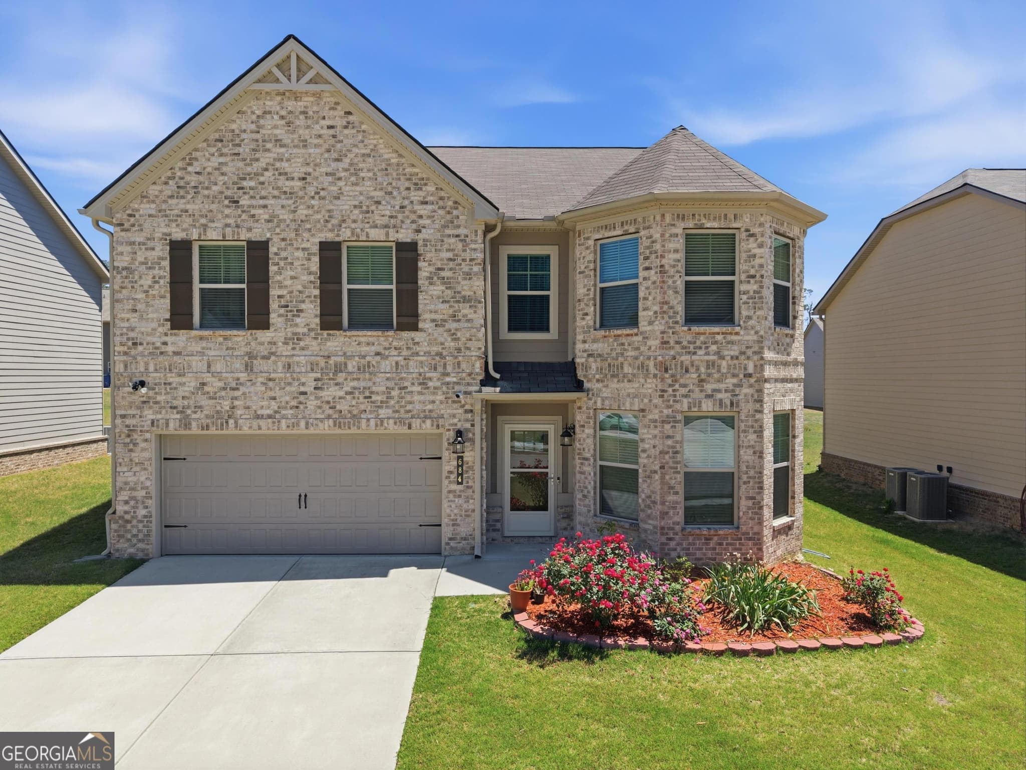 5 bedroom, 3 bathroom, 3,188 sq ft single family residence for sale at 684 Lakehaven Lane, Loganville, GA 30052