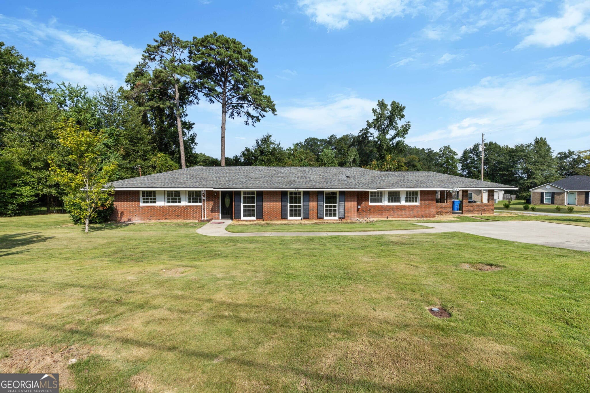 3 bedroom, 2 bathroom, 2,256 sq ft single family residence under contract at 1841 Celeste Drive, Columbus, GA 31907