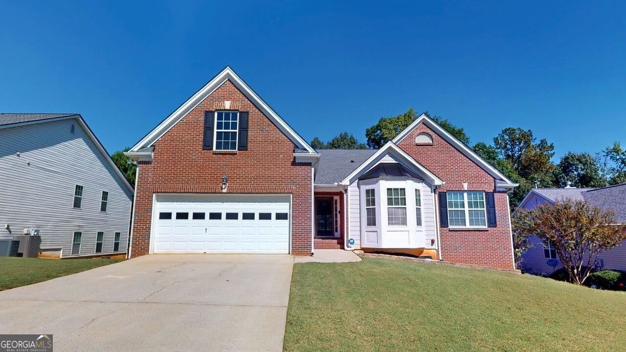 3 bedroom, 2 bathroom, 2,546 sq ft single family residence for sale at 2712 Carleton Gold Road, Dacula, GA 30019
