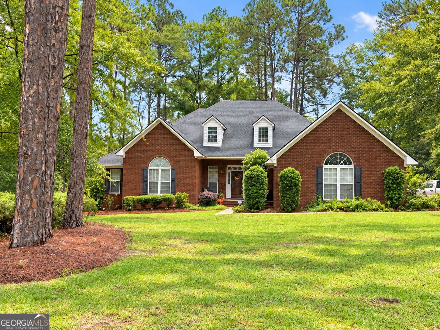 4 bedroom, 2.5 bathroom, 2,653 sq ft single family residence for sale at 207 Wellington Circle, Statesboro, GA 30458
