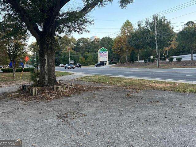 commercial for sale at 5356 N Henry Boulevard, Stockbridge, GA 30281