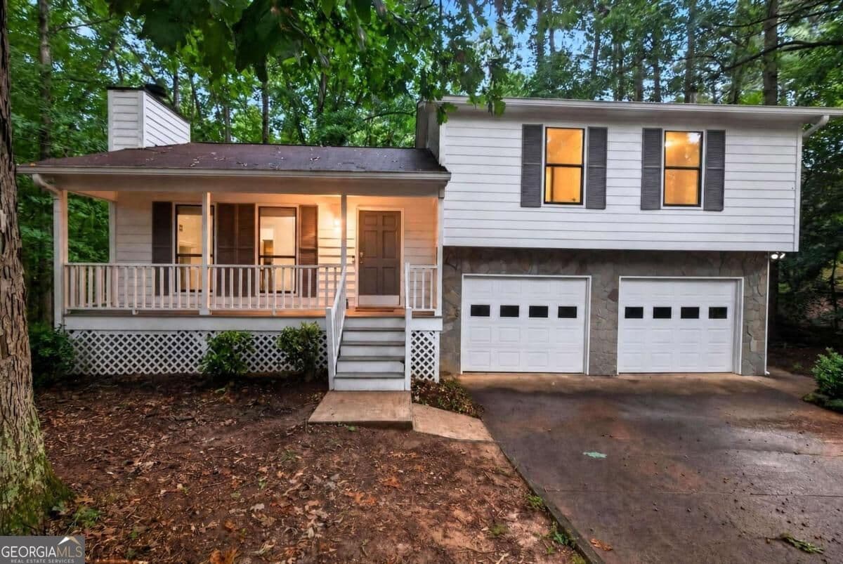 3 bedroom, 2 bathroom, 1,221 sq ft single family residence for sale at 4325 Woodland Drive, Dallas, GA 30132