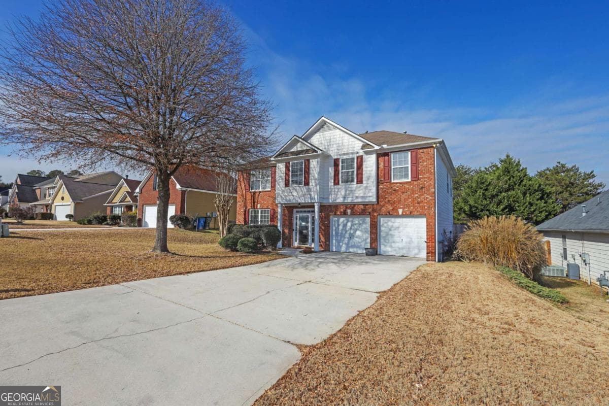 4 bedroom, 2.5 bathroom, 3,143 sq ft single family residence sold at 3184 Elmwood Court, Atlanta, GA 30349