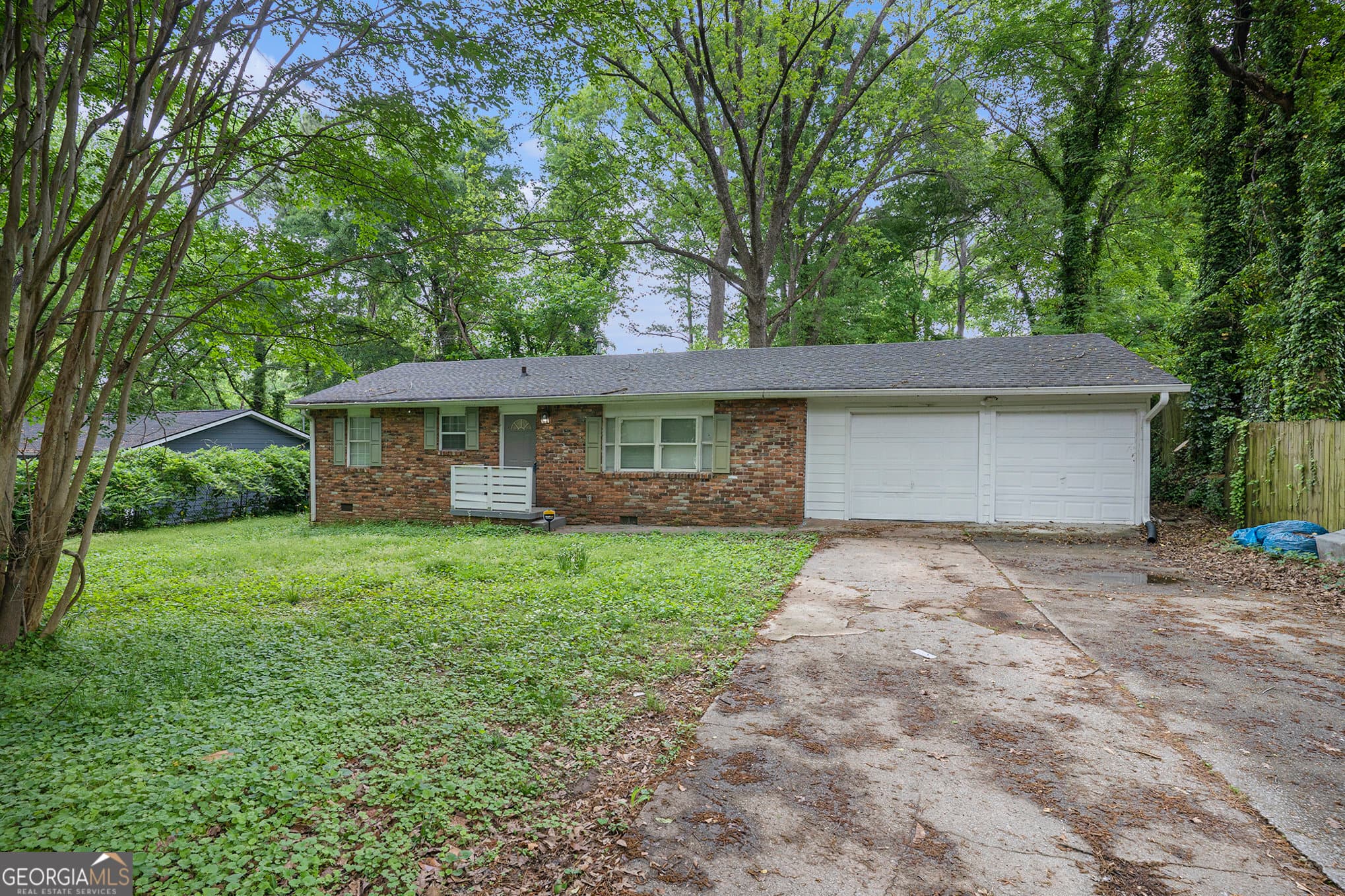 3 bedroom, 1 bathroom, 1,025 sq ft loft,single family residence sold at 2412 Forrest Park Road, Atlanta, GA 30315