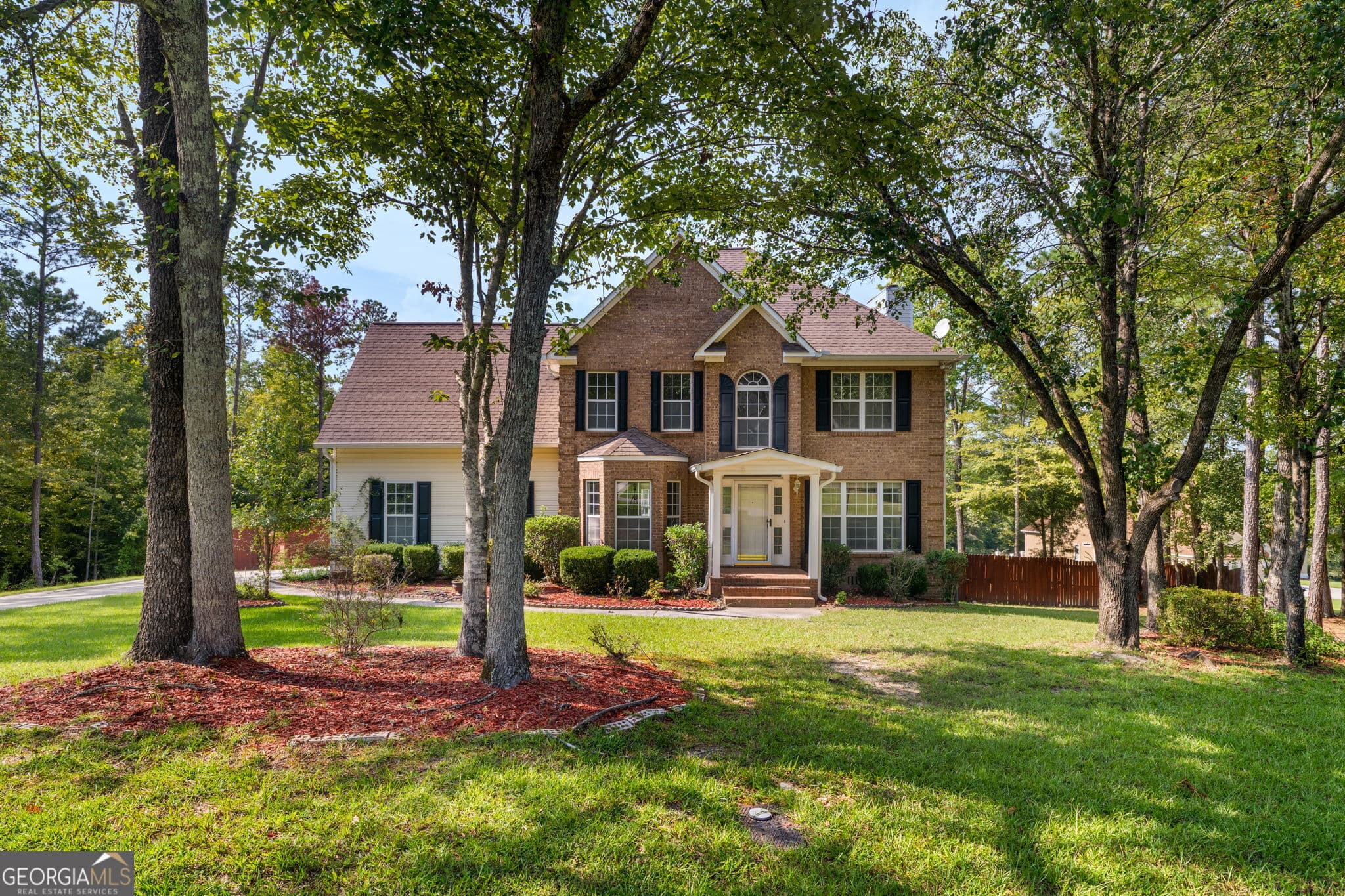 4 bedroom, 2.5 bathroom, 2,344 sq ft single family residence for sale at 149 Lakeloch Drive, Lizella, GA 31052