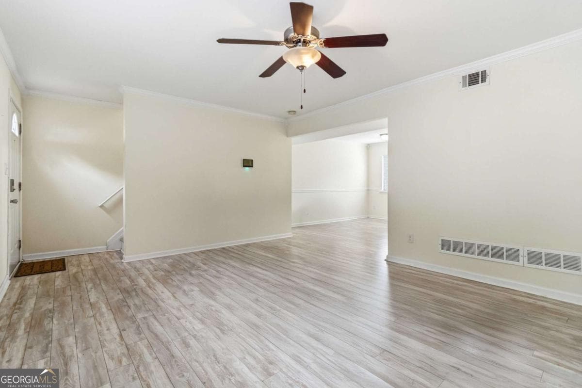 3 bedroom, 1.5 bathroom condominium sold at 405 Fairburn Road 189, Atlanta, GA 30331