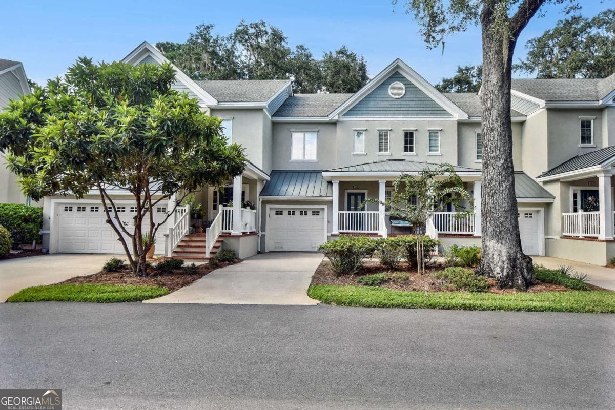 2 bedroom, 2.5 bathroom, 1,800 sq ft condominium sold at 161 Limeburn Trail, St. Simons, GA 31522