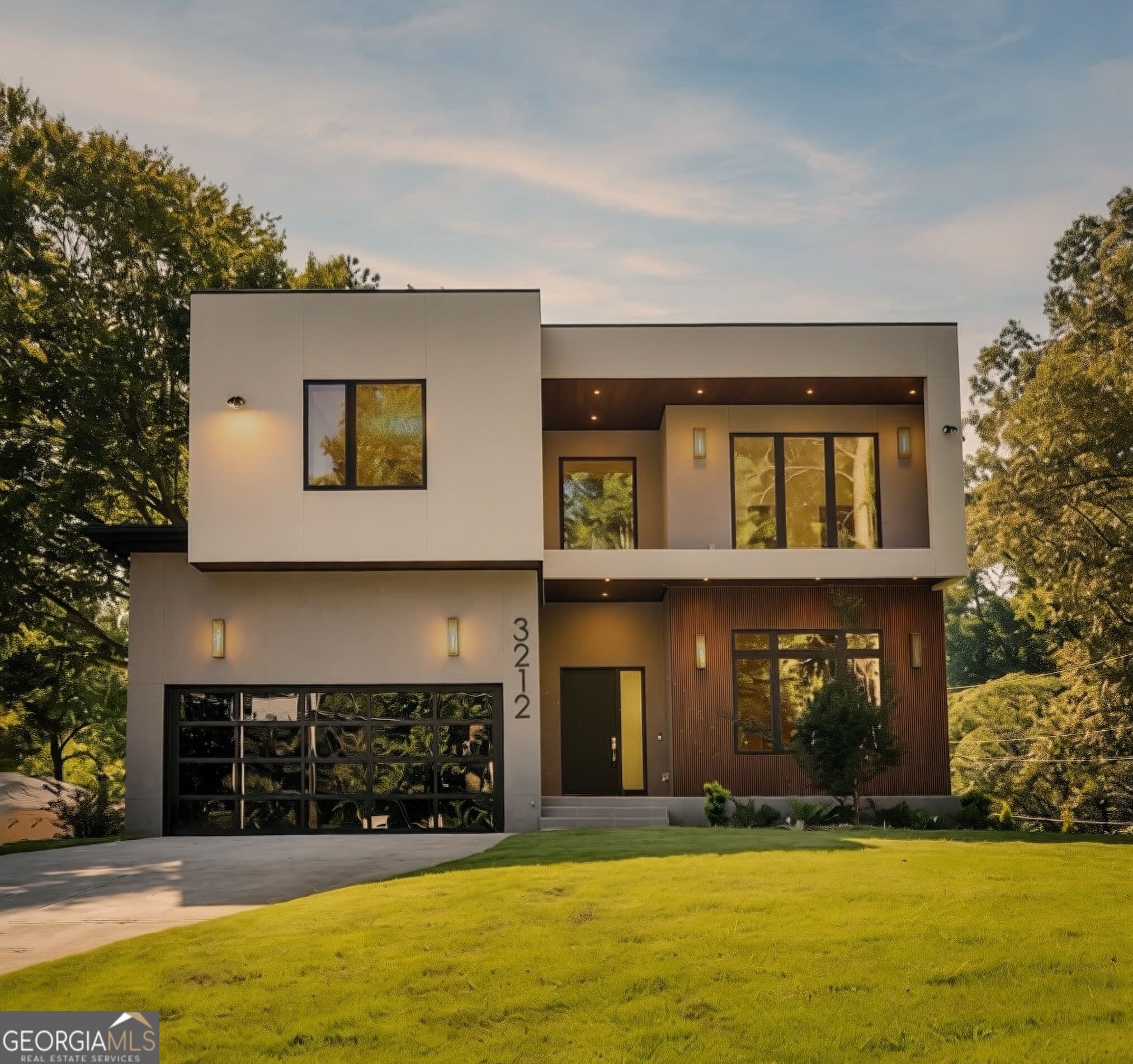 5 bedroom, 5.5 bathroom, 4,970 sq ft single family residence for sale at 3212 Towerview Drive, Atlanta, GA 30324