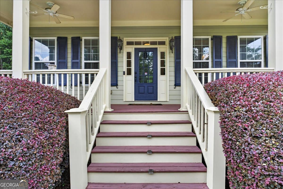 4 bedroom, 3.5 bathroom, 3,181 sq ft single family residence sold at 435 Lafayette Avenue, Fayetteville, GA 30214