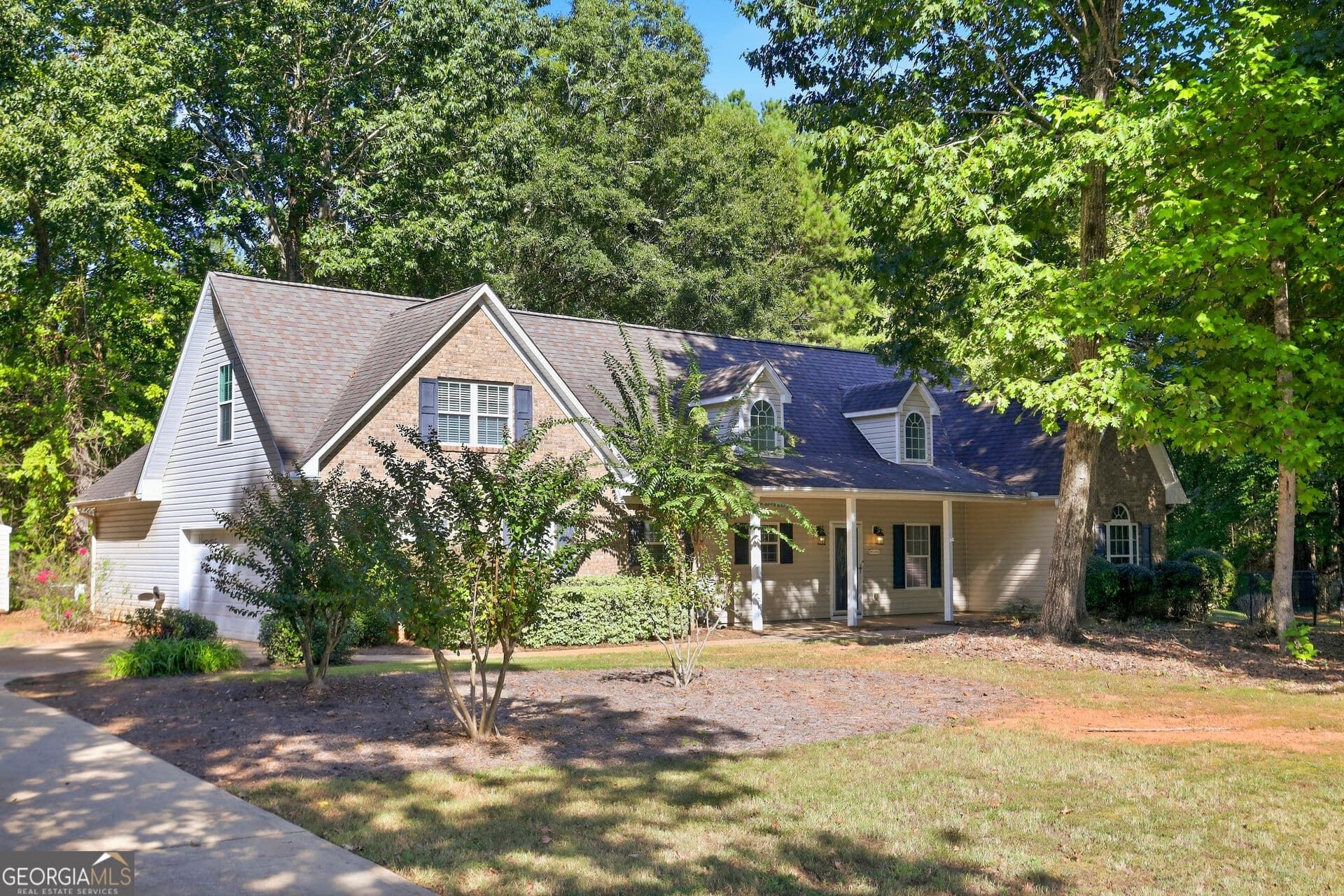 4 bedroom, 2 bathroom, 2,006 sq ft single family residence for sale at 101 Loam Drive, Mcdonough, GA 30252