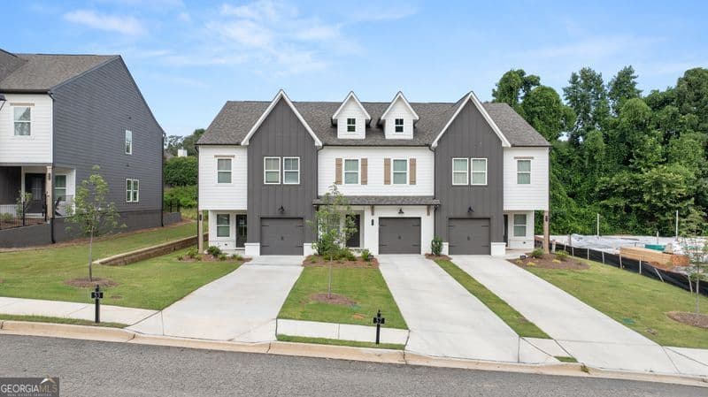 3 bedroom, 2.5 bathroom, 1,805 sq ft townhouse for sale at 70 Fausett Lane, Dawsonville, GA 30534