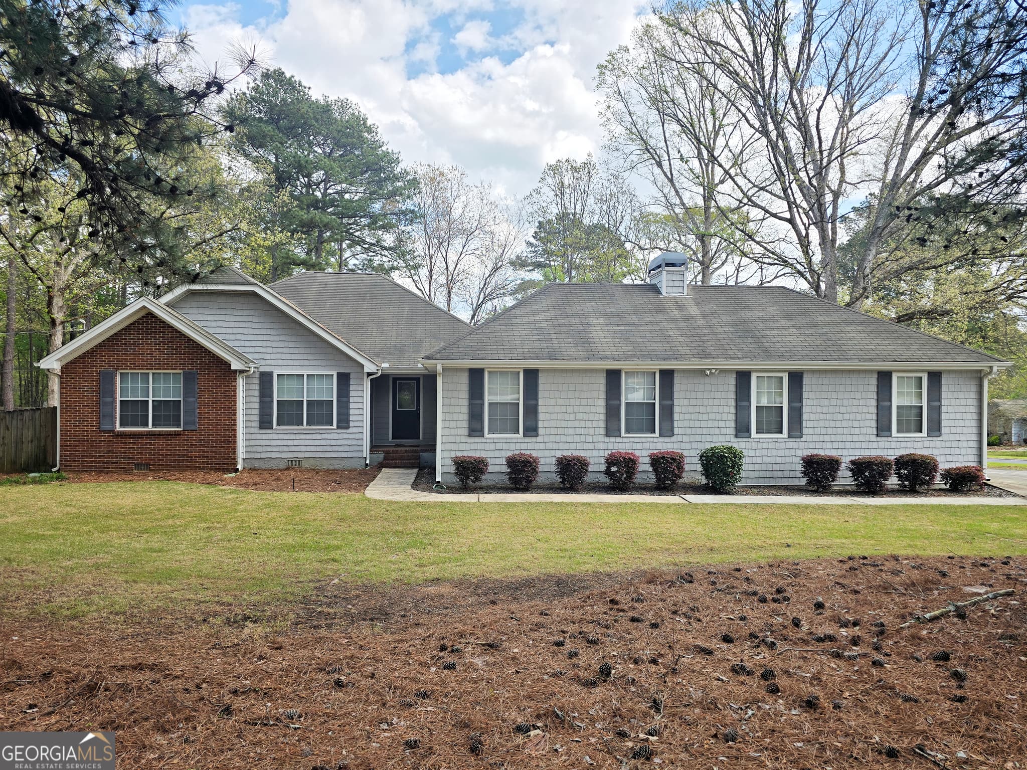 3 bedroom, 2 bathroom, 1,924 sq ft single family residence for sale at 1652 Highway 155, Mcdonough, GA 30252