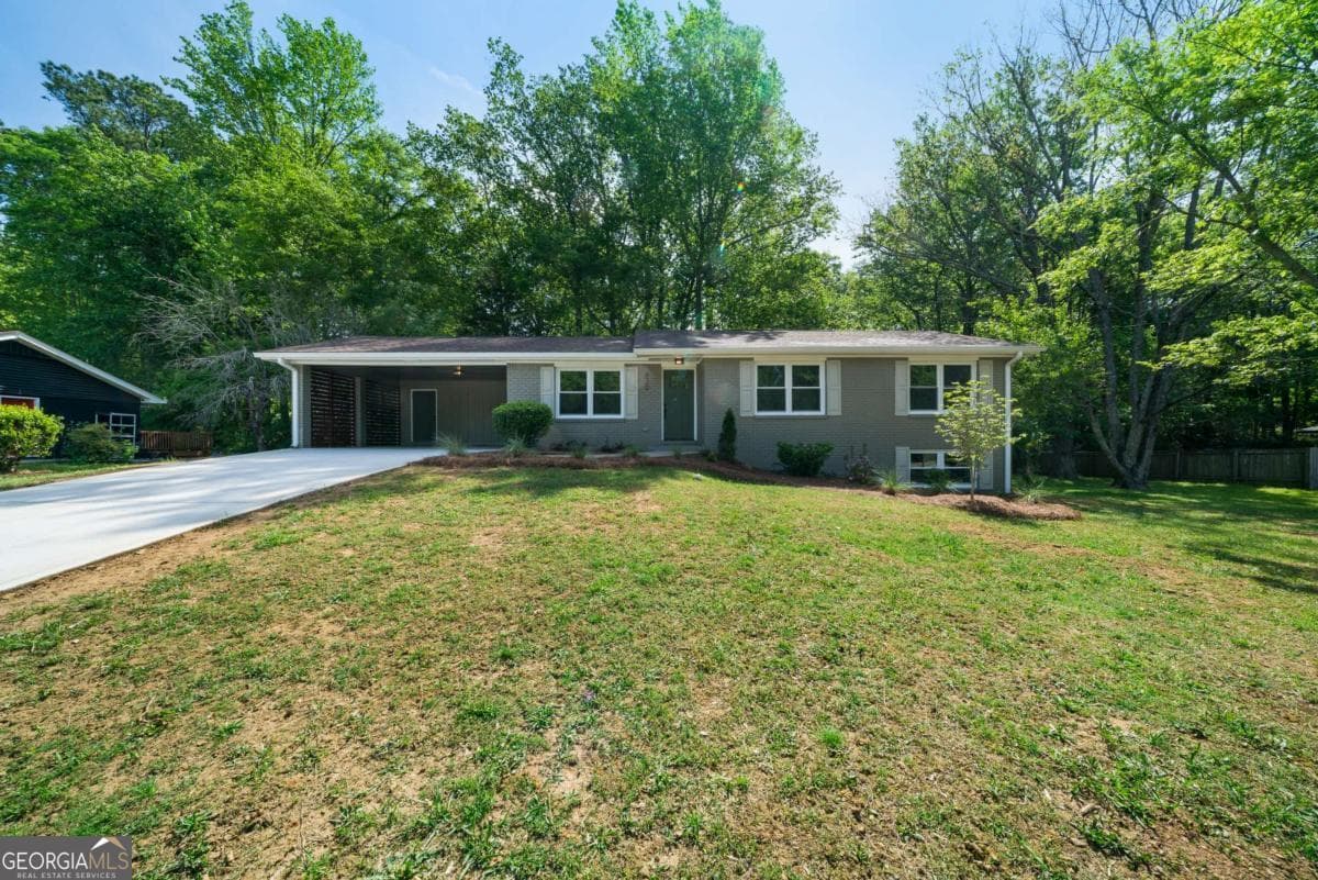 3 bedroom, 3 bathroom, 2,546 sq ft single family residence sold at 830 Lee Drive, Marietta, GA 30060