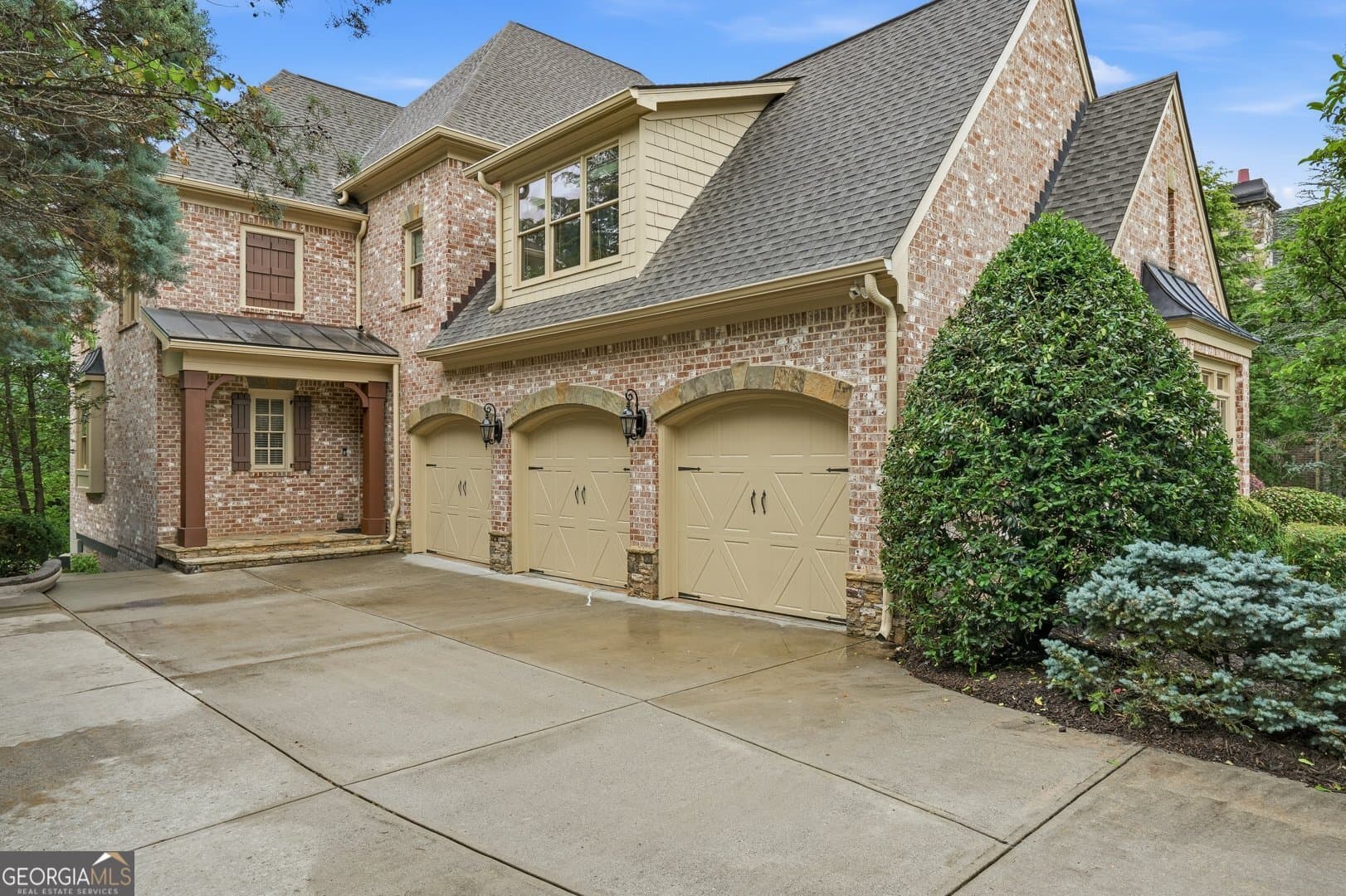 6 bedroom, 7 bathroom, 9,691 sq ft single family residence sold at 2210 Heathermoor Hill Drive, Marietta, GA 30062
