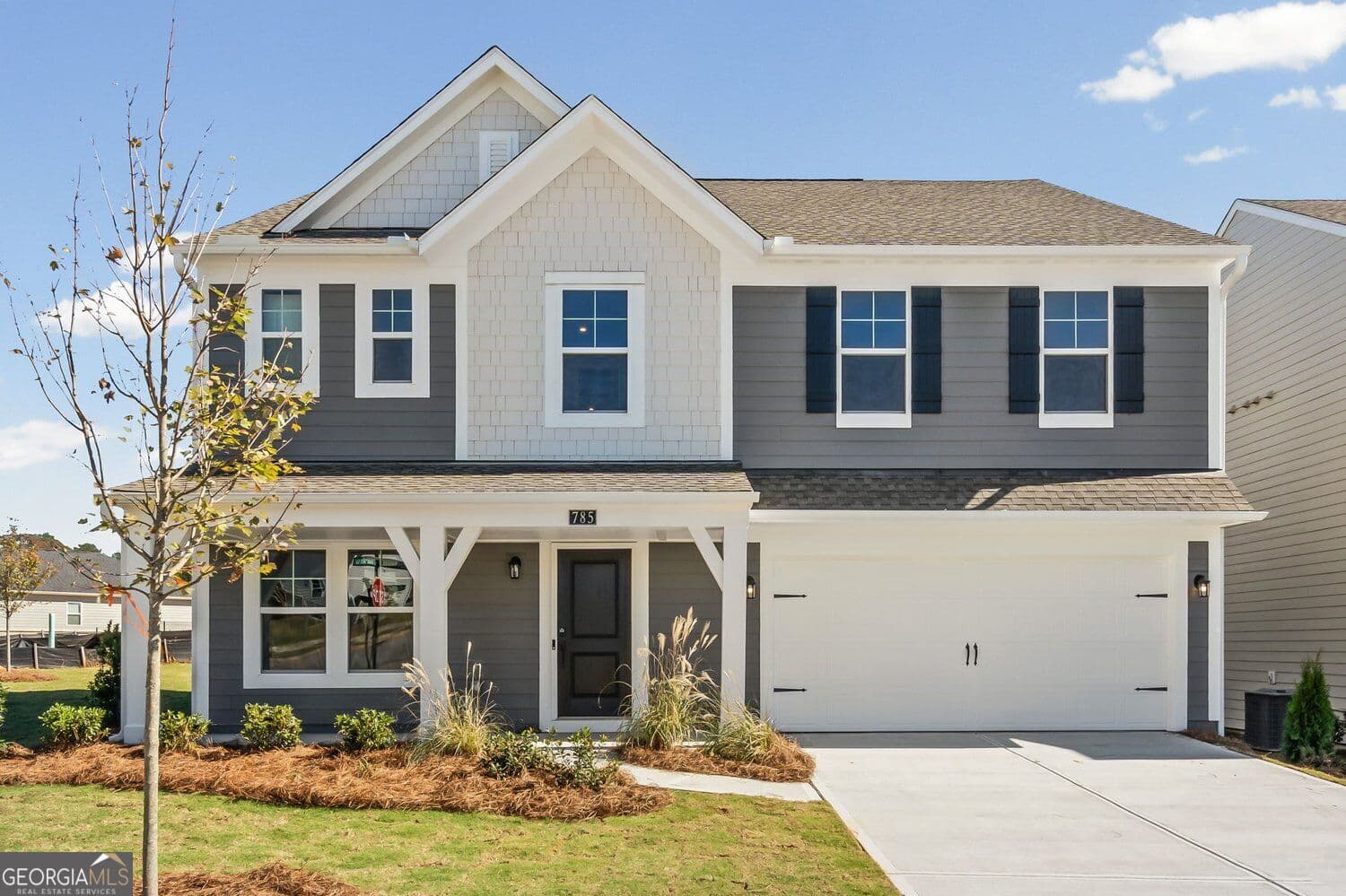 5 bedroom, 3 bathroom, 2,793 sq ft single family residence for sale at 785 Crystal Lake Parkway, Hoschton, GA 30548