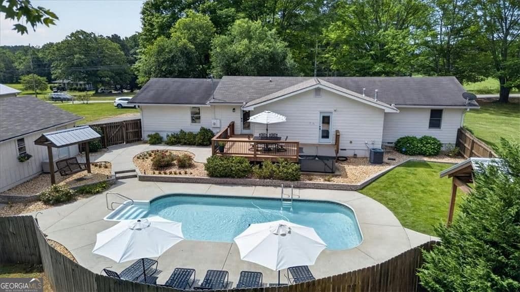 3 bedroom, 2 bathroom, 1,572 sq ft single family residence sold at 679 Ball Ground Road, Ball Ground, GA 30107