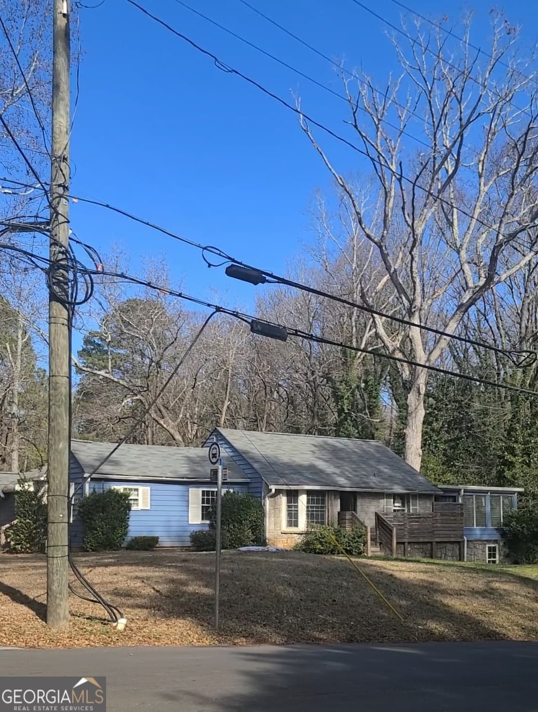 4 bedroom, 3 bathroom, 3,000 sq ft single family residence for sale at 1949 Venetian Drive, Atlanta, GA 30311