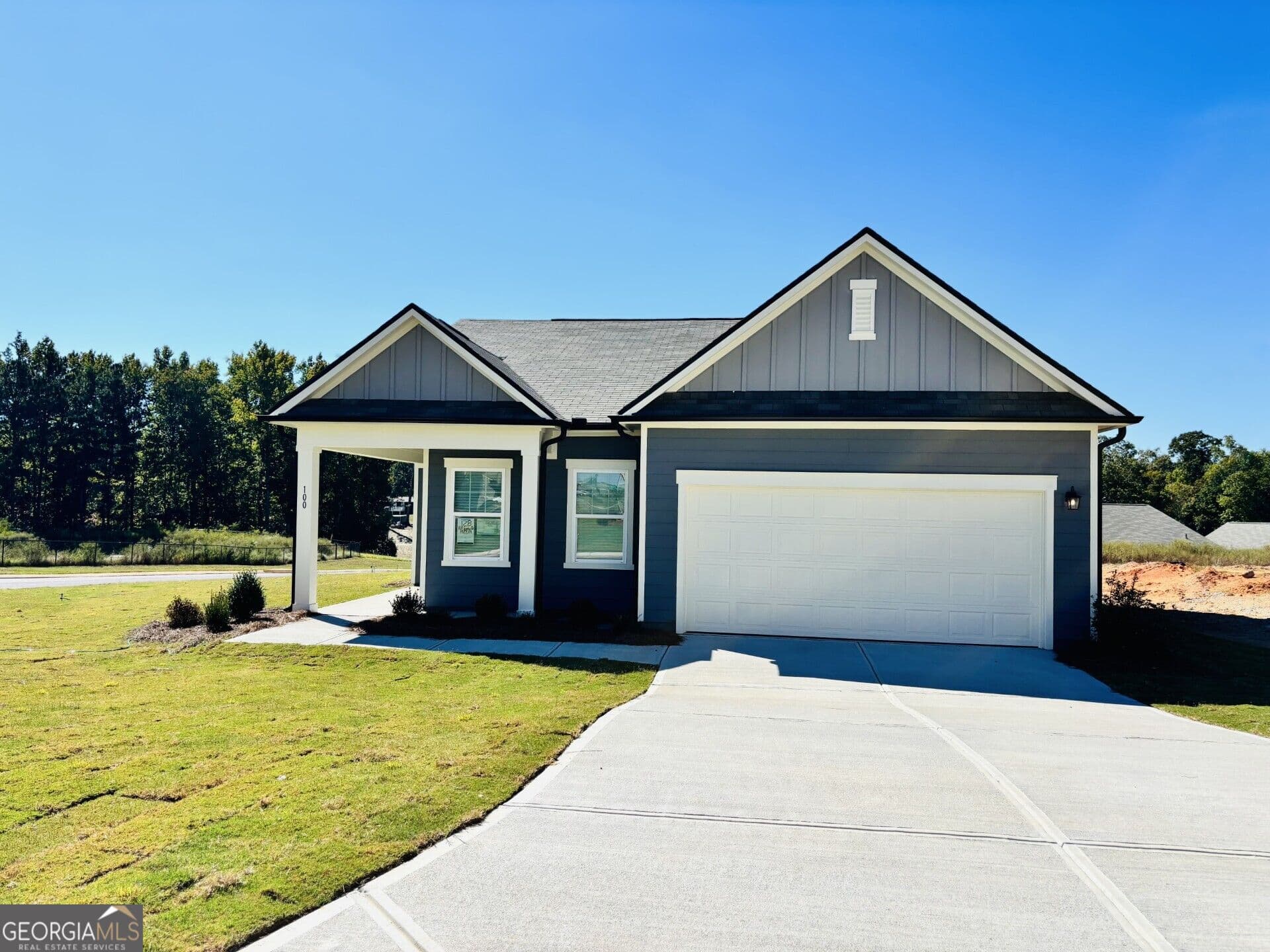 3 bedroom, 2 bathroom, 1,429 sq ft single family residence for sale at 100 Tarabai Drive, Carrollton, GA 30116