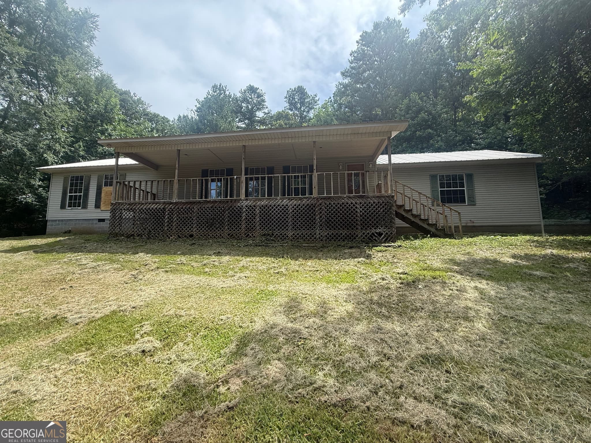 2 bedroom, 2 bathroom, 1,680 sq ft single family residence sold at 1099 Filter Plant Road, Summerville, GA 30747