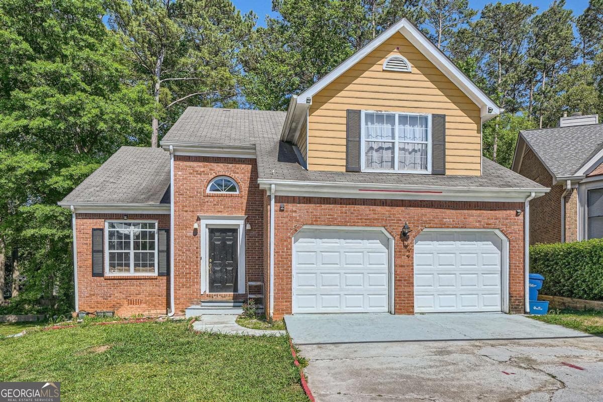 4 bedroom, 2.5 bathroom, 2,079 sq ft single family residence sold at 3812 Maclaren Drive, Clarkston, GA 30021