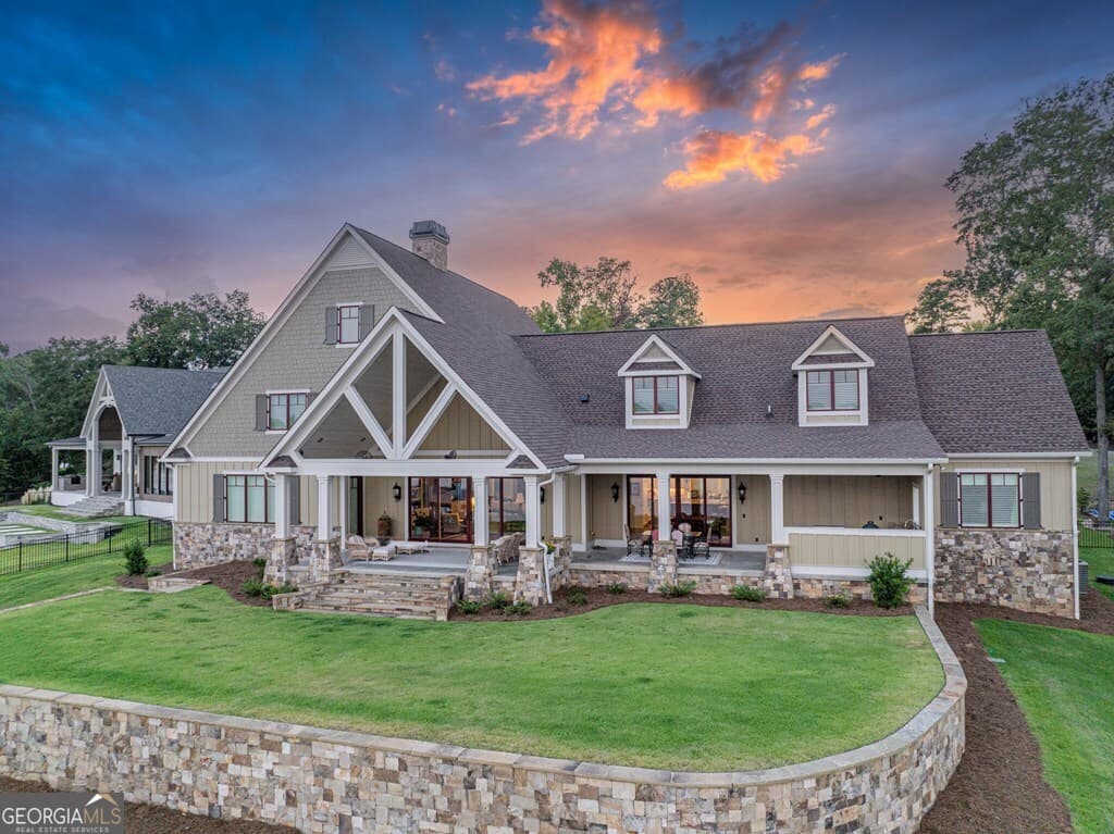 5 bedroom, 5.5 bathroom single family residence for sale at 205 Lakecrest Drive, Milledgeville, GA 31061