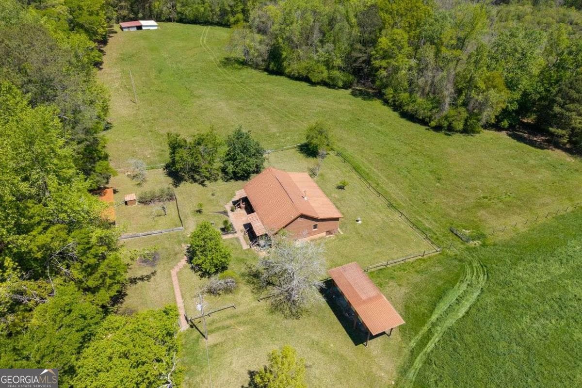 4 bedroom, 2 bathroom, 1,844 sq ft single family residence sold at 2295 NUTT Road, Franklin, GA 30217