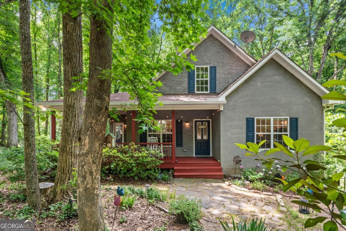 3 bedroom, 2.5 bathroom, 3,518 sq ft single family residence sold at 1926 Holiday Cemetery Road, Jefferson, GA 30549