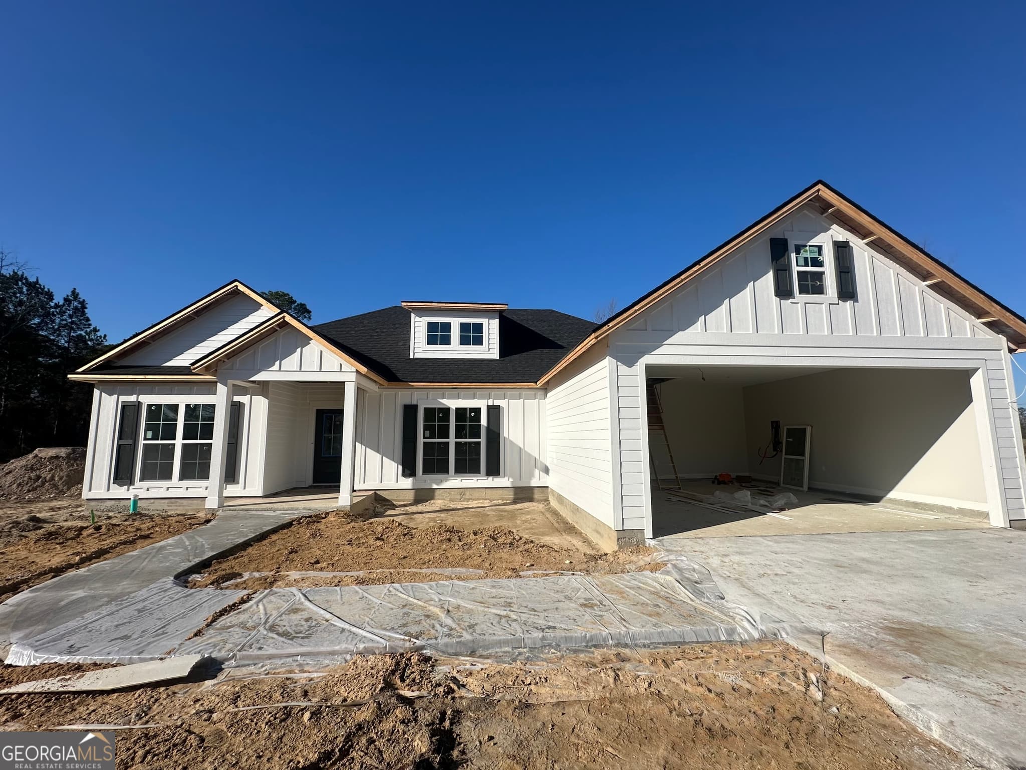 105 Palm Circle, Adel, GA 31620 — most recent listing photo