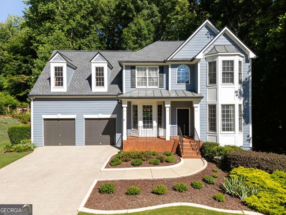 3 bedroom, 2.5 bathroom, 2,229 sq ft single family residence sold at 9610 Eagles Landing Drive, Gainesville, GA 30506