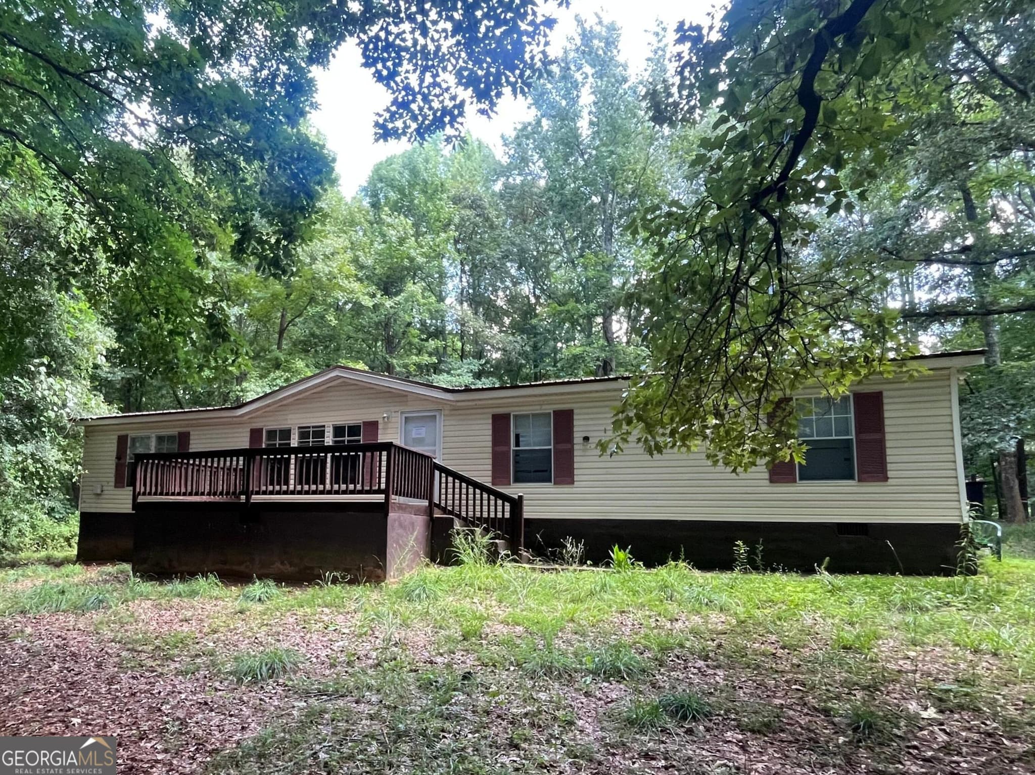 4 bedroom, 2 bathroom, 1,680 sq ft manufactured home,single family residence sold at 627 Sanders Road, Hull, GA 30646