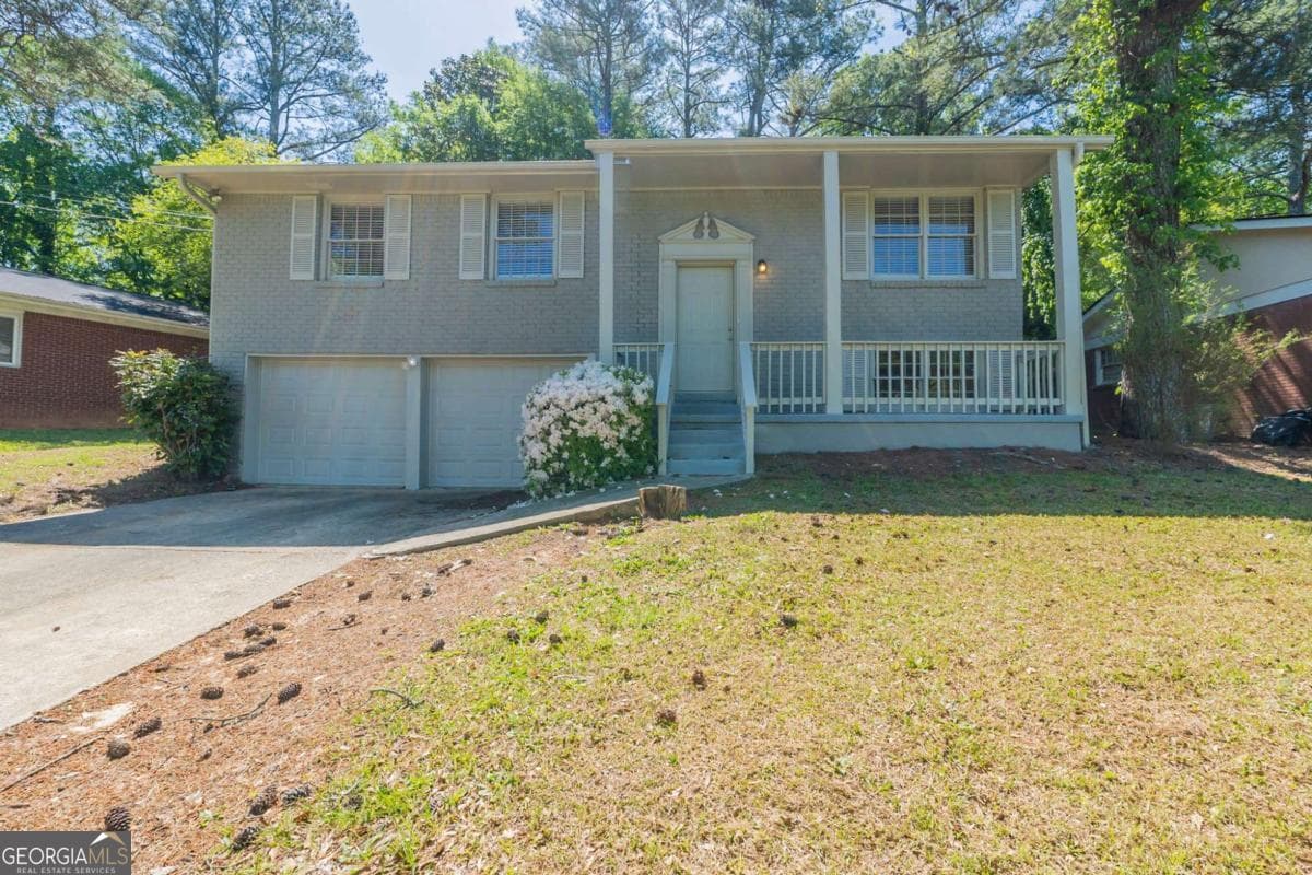 3 bedroom, 1.5 bathroom, 1,161 sq ft single family residence sold at 1477 Patricia Drive, Morrow, GA 30260