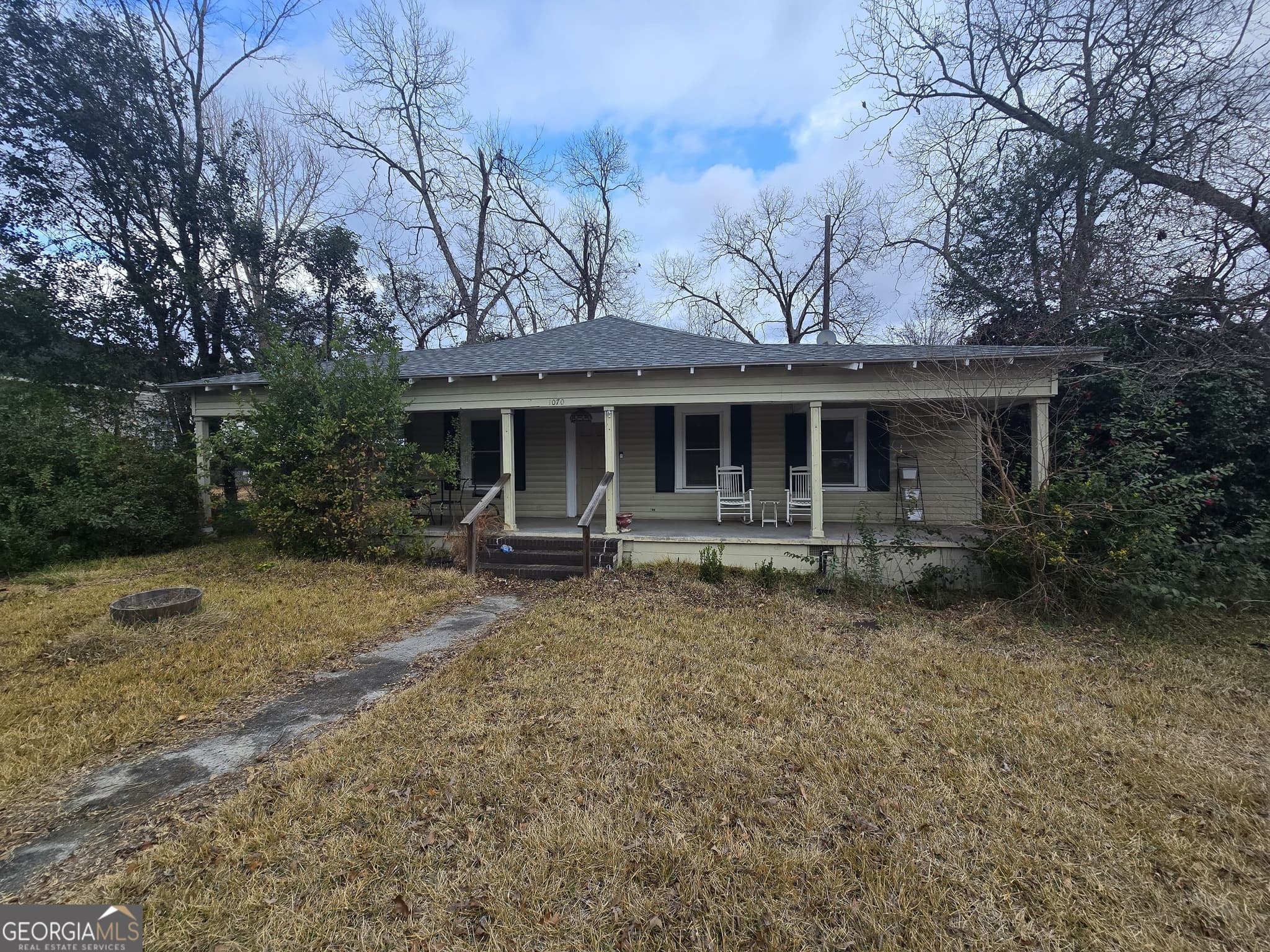 3 bedroom, 2 bathroom, 2,114 sq ft single family residence sold at 1070 Borum Street, Unadilla, GA 31091