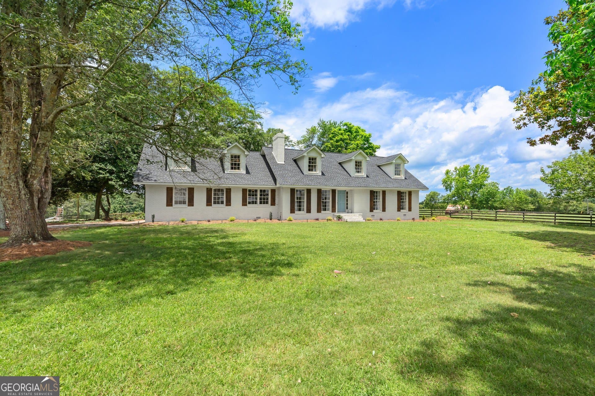 5 bedroom, 3 bathroom, 3,546 sq ft single family residence sold at 3710 Veal Street, Roopville, GA 30170