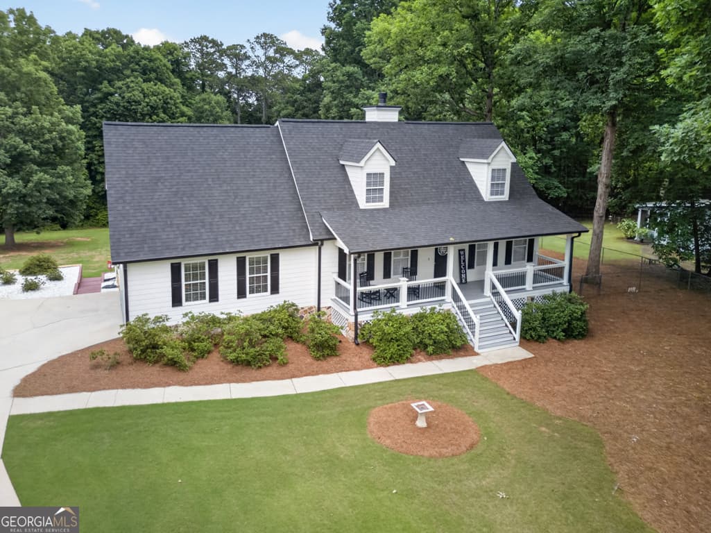 4 bedroom, 3.5 bathroom, 3,100 sq ft single family residence sold at 4835 Watson Mill Court, Loganville, GA 30052