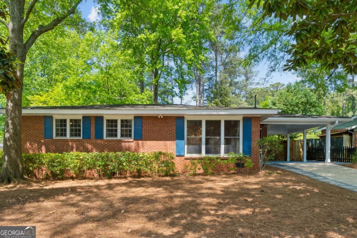 3 bedroom, 2 bathroom, 1,651 sq ft single family residence sold at 3700 Sexton Woods Drive, Chamblee, GA 30341