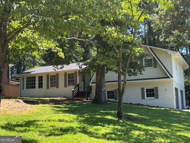 3 bedroom, 2 bathroom, 1,714 sq ft single family residence sold at 2511 Due West Circle, Kennesaw, GA 30152