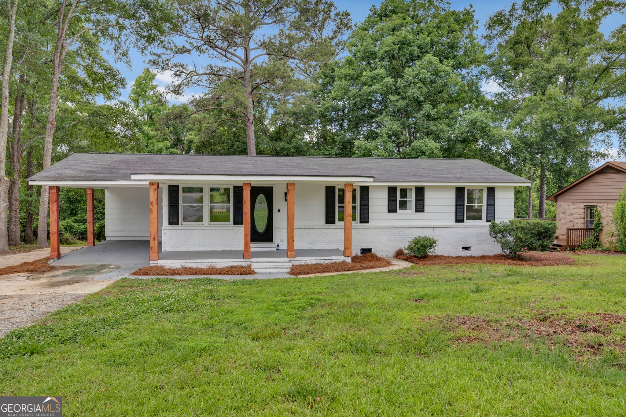 4 bedroom, 2 bathroom, 1,200 sq ft single family residence sold at 455 Cindy Street, Jackson, GA 30233