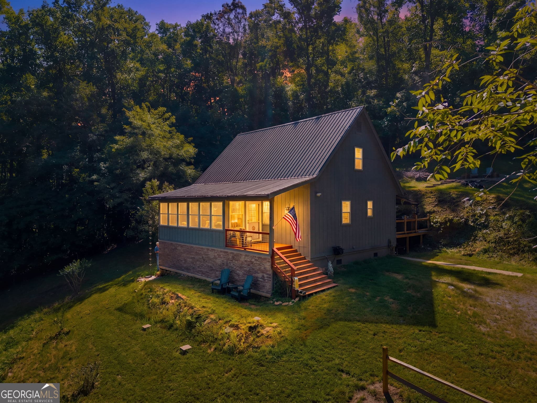 2 bedroom, 2 bathroom single family residence under contract at 566 Old Cherry Mountain Trail, Hayesville, NC 28904