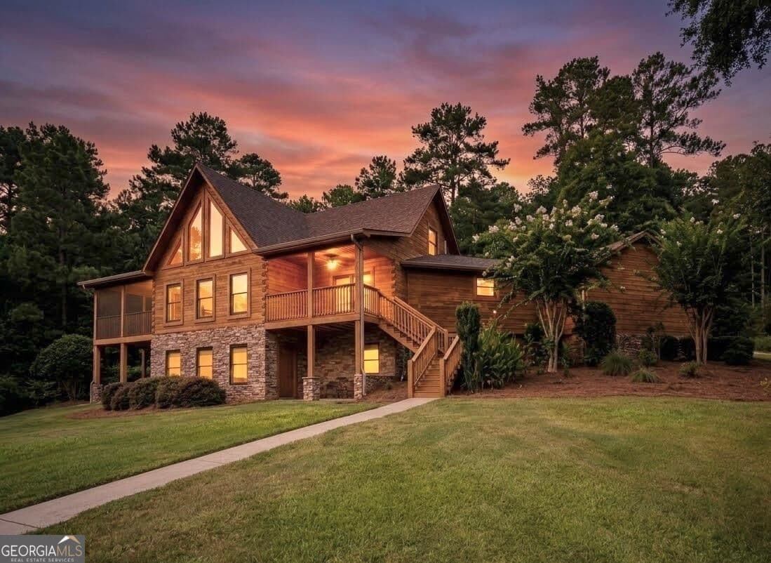 5 bedroom, 2.5 bathroom, 3,798 sq ft cabin,single family residence for sale at 237 Chicory Road, Milledgeville, GA 31061