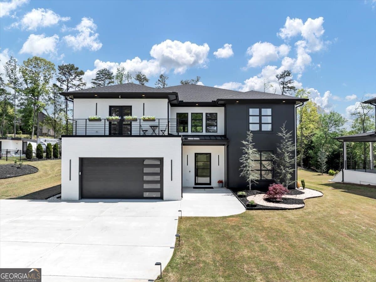 4 bedroom, 4.5 bathroom, 4,370 sq ft single family residence sold at 2557 KILGORE Road, Buford, GA 30519