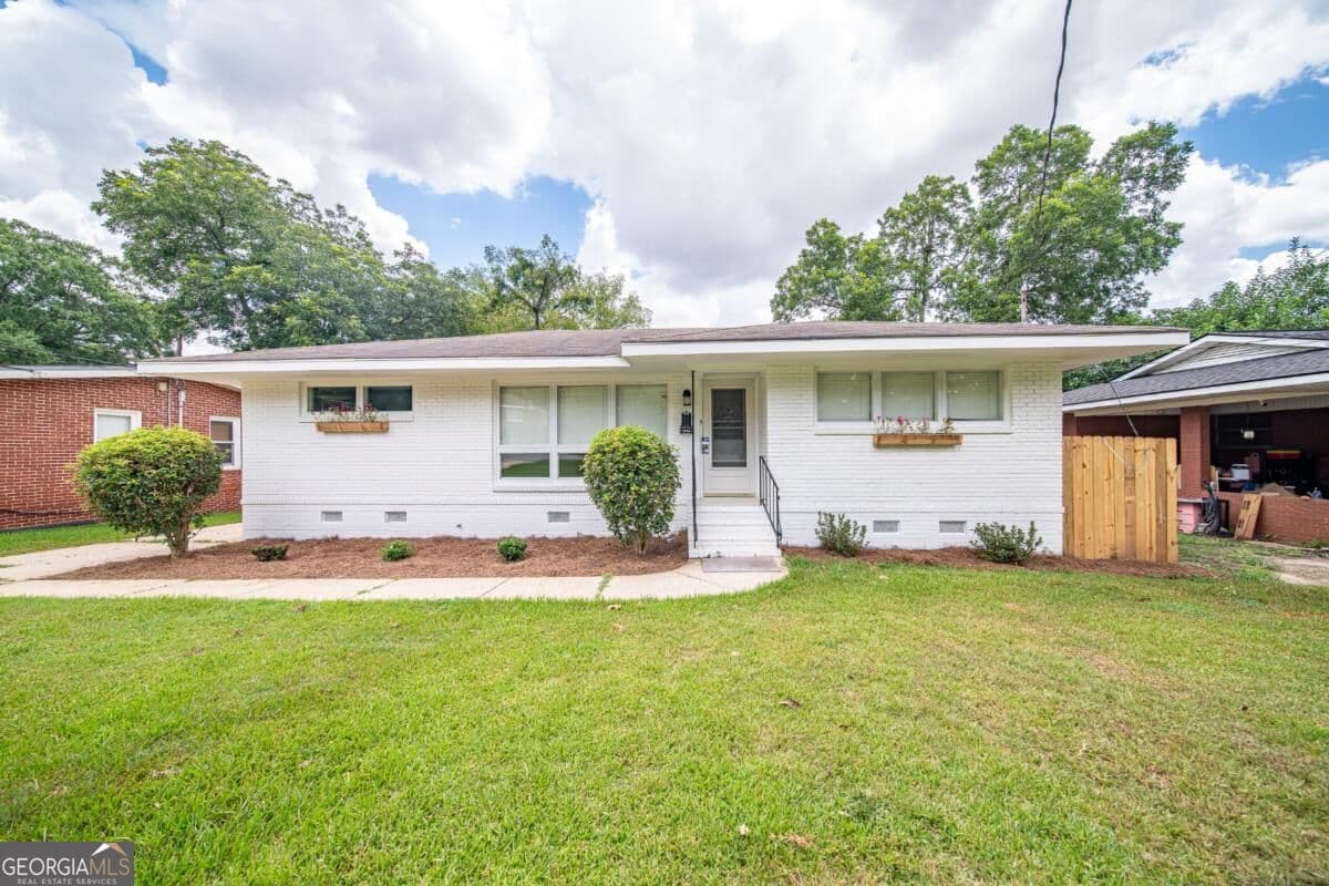 3 bedroom, 2 bathroom, 1,603 sq ft single family residence for sale at 402 46TH Street, Columbus, GA 31904