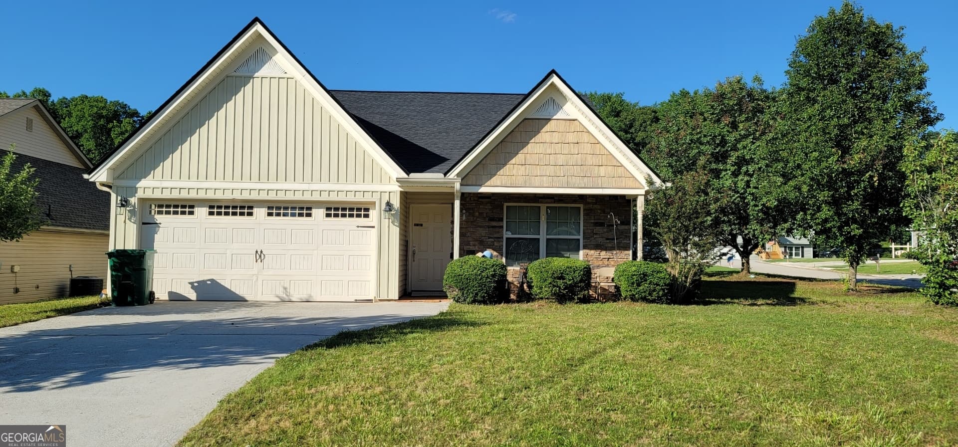 3 bedroom, 2 bathroom, 1,542 sq ft single family residence sold at 561 Highland Pointe Drive, Alto, GA 30510