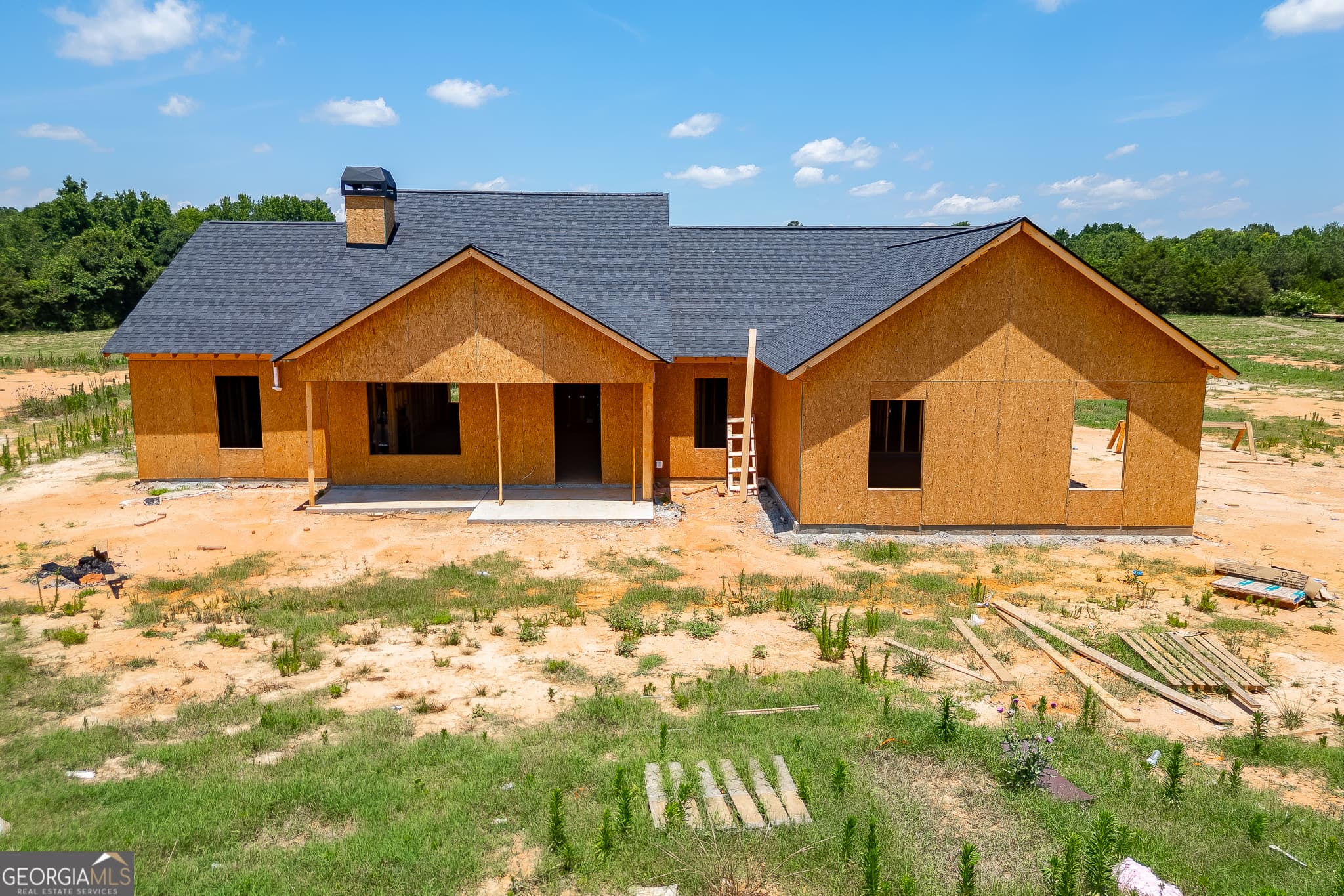 3 bedroom, 2 bathroom, 1,800 sq ft single family residence for sale at 124 Creek Stone Drive 14, Hartwell, GA 30643